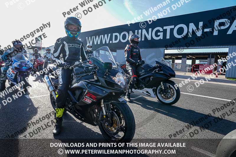 donington no limits trackday;donington park photographs;donington trackday photographs;no limits trackdays;peter wileman photography;trackday digital images;trackday photos